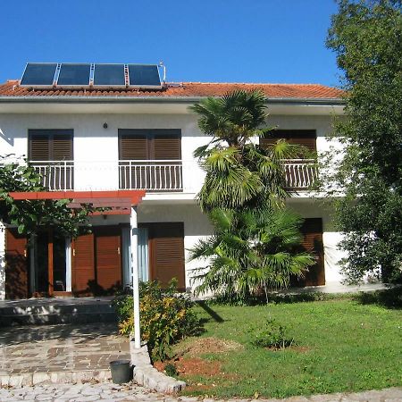 Apartments Cerovic Malinska Esterno foto